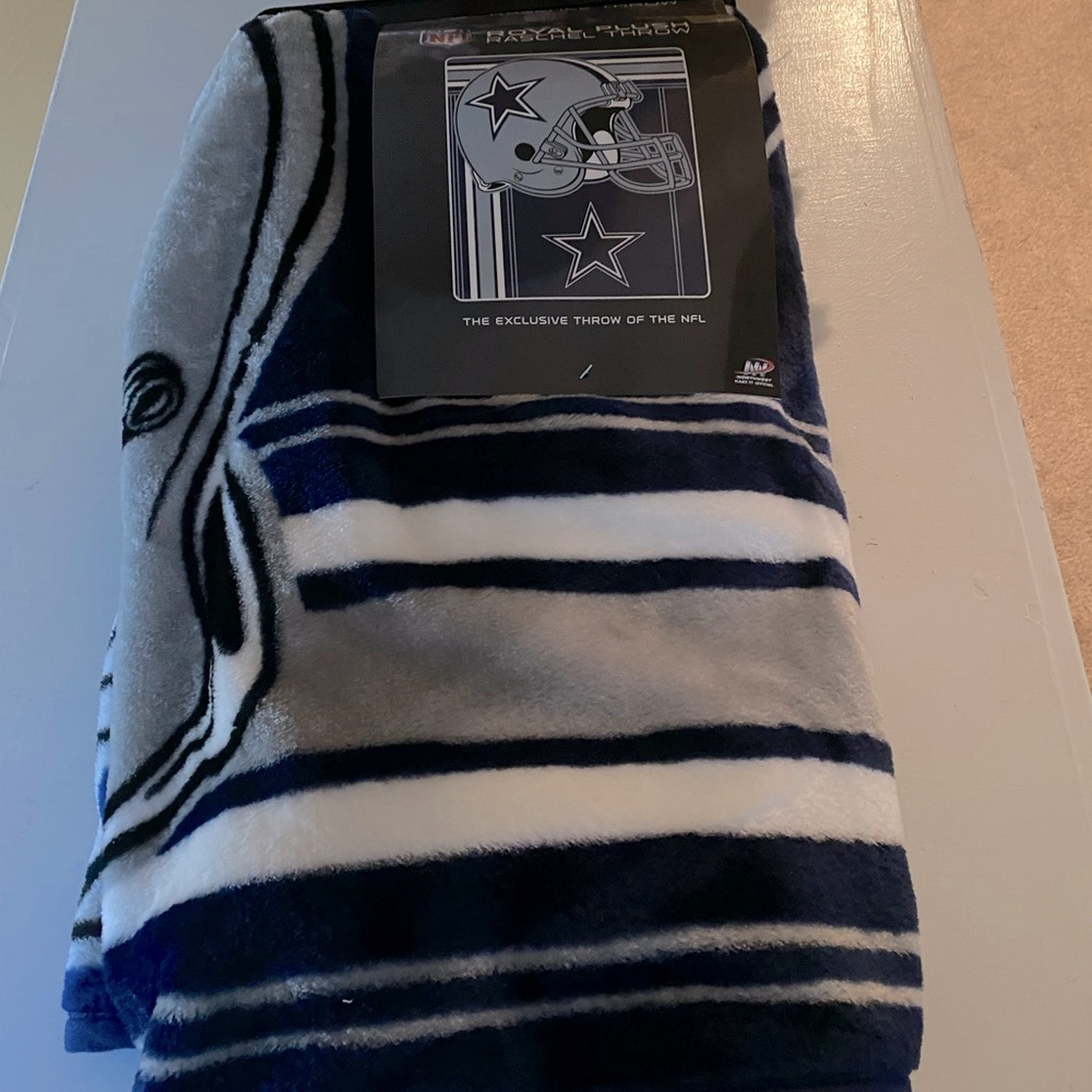 NFL Dallas cowboys throw blanket